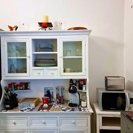バーリCasa Viscontiアパートメント エクステリア 写真